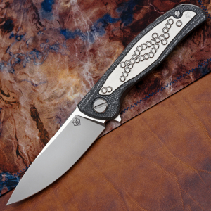 Хати СGG, Чёрный алютекс